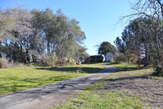 140 Uncle Joes Ln, Newcastle, CA 95658-9422