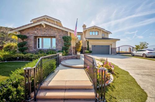 17148 Rocky Bend Ct, Riverside, CA 92503-0246