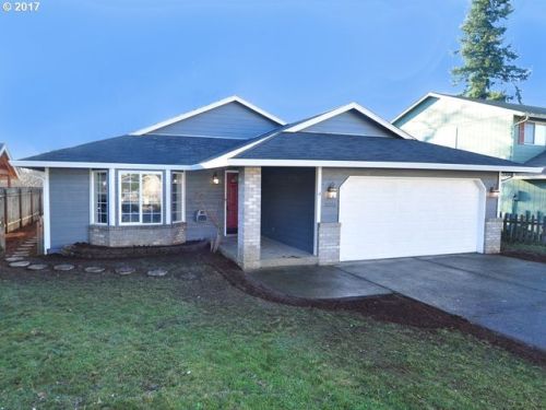 10206 65th Ave, Vancouver, WA 98686-7004