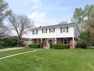 2833 Rockford Dr, Springfield, OH 45503-1932