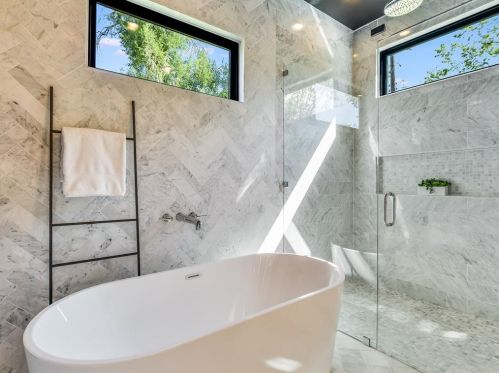 6001 Eureka Dr, Austin TX  78745-2962 exterior