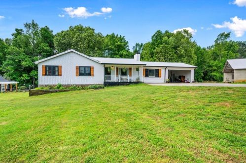 301 Camp Rd, Big Canoe, GA 30143-4305
