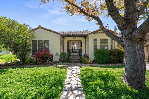921 College Ave, Palo Alto, CA 94306-1306