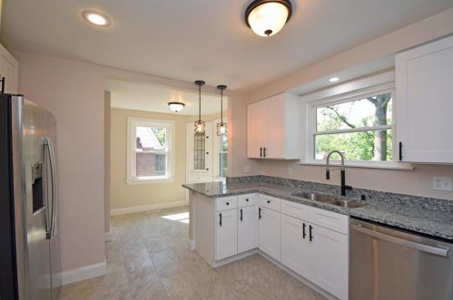 1132 Fenmore Dr, Cincinnati OH  45237-5120 exterior