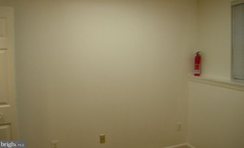 6406 Andrew Matthew Ter, Springfield VA  22150-7826 exterior