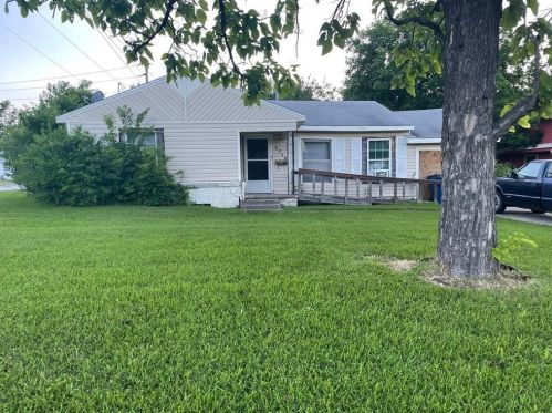 1710 Wellington St, Greenville, TX 75401-2936
