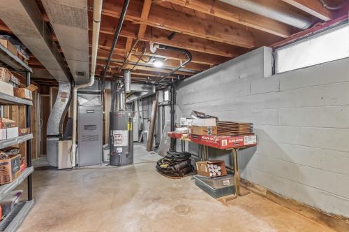 261 Gresham Ave, Saint Paul MN  55128-3916 exterior