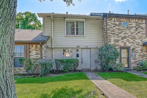 1518 Cedar Cove St, Morgans Point, TX 77571-6213