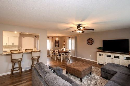 125 Century Ave, Cedar Mills, MN 55350-3110