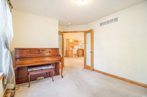 55384 Falling Water Dr, Elkhart IN  46514-0074 exterior