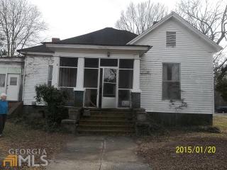 608 Hill St, Lagrange, GA 30241-2325