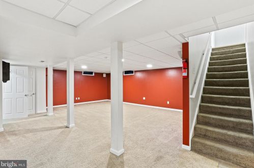 16917 Hampshire Dr, Williamsport MD  21795-3180 exterior