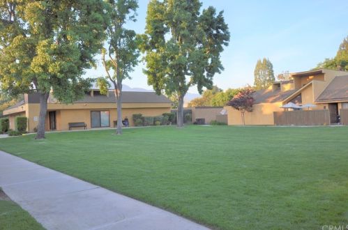 435 9th St, Upland CA  91786-5340 exterior