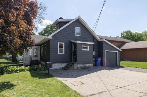1397 Alaska Ave, Saint Paul MN  55116-2339 exterior
