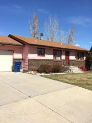 663 Dunnuck St, Sheridan, WY 82801-2917