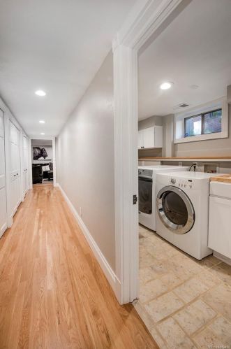 2079 Krameria St, Denver CO  80207-3928 exterior