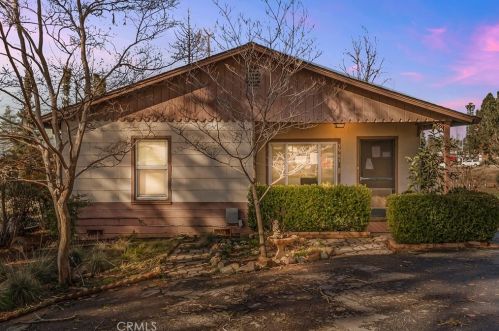 5985 Almond St, Paradise, CA 95969-4508