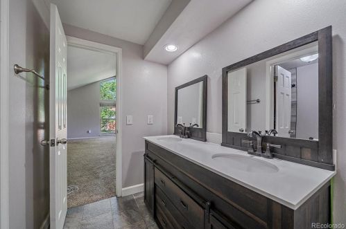 2836 Paris St, Denver CO  80014-3115 exterior