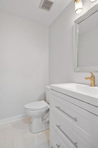 2475 Enon Rd, Atlanta GA  30331-7843 exterior