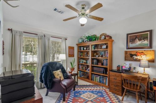 9796 Shr Dr, Conroe TX  77318-6652 exterior