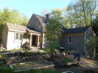 30 Beaver Brook Dr, Barrington, NH 03884-6803