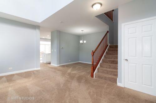 369 Chesapeake Ln, Oswego, IL 60543-4026