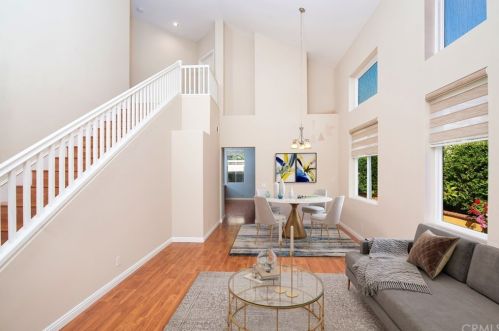 34 Del Ventura, Irvine CA  92606-8857 exterior