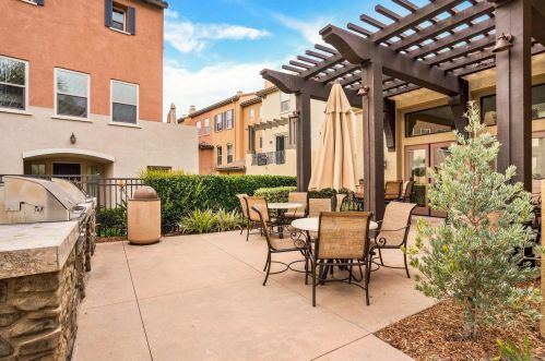 726 Kellogg St, San Marcos CA  92078-7300 exterior