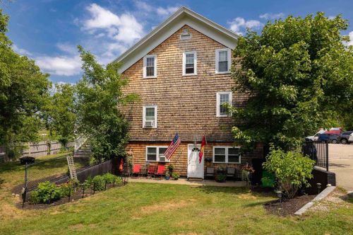 268 Lafayette Rd, Portsmouth, NH 03801-5466