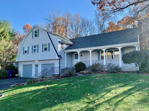 121 Rockledge Dr, Wapping CT  06074-1583 exterior