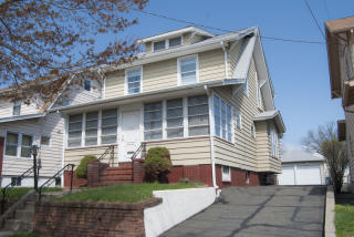 180 Lincoln Ave, Clifton, NJ 07011-3123