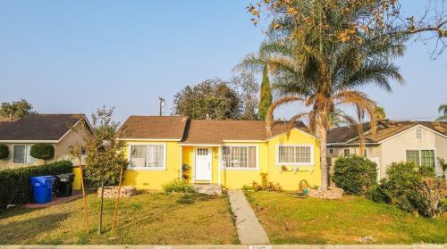 8647 Nada St, Downey, CA 90242-2612