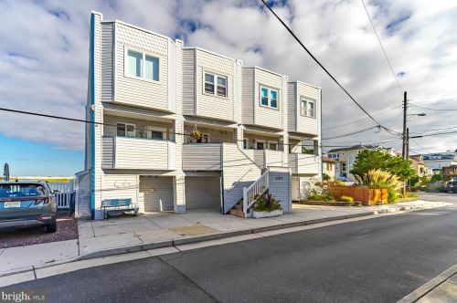 5207 Winchester Ave, Atlantic City, NJ 08406-2316