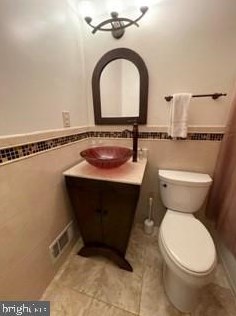 2904 Craiglawn Rd, Silver Spring MD 20904-1819 exterior