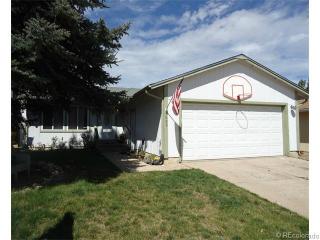 3609 Ouray Cir, Aurora CO  80013-2857 exterior