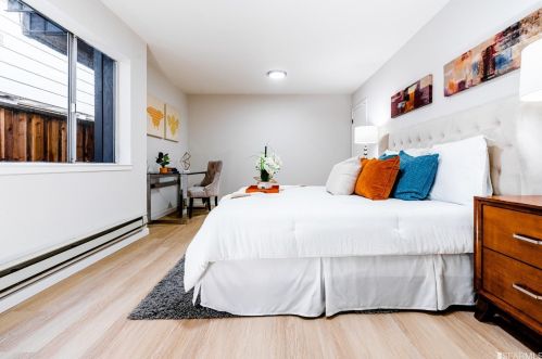 430 Girard St, San Francisco CA 94134-2110 exterior