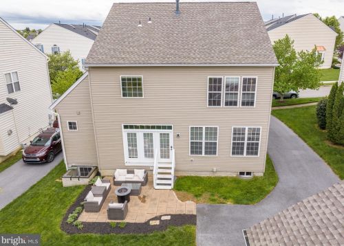 200 Colston Rd, Charles Town WV  25414-5493 exterior