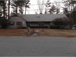 11 Cabot Dr, Nashua, NH 03064-1633