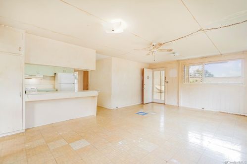 1989 9 Ave, Honolulu HI  96816-2179 exterior