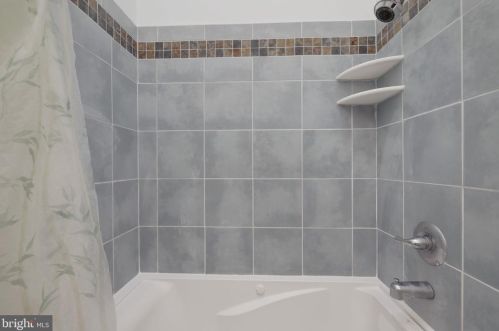 6401 Whippany Way, Springfield VA  22015-3428 exterior