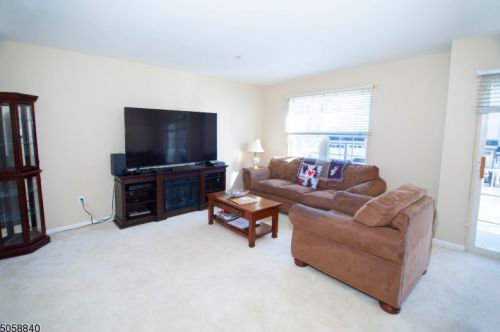303 Dalton Ct, Parsippany, NJ 07834-3465