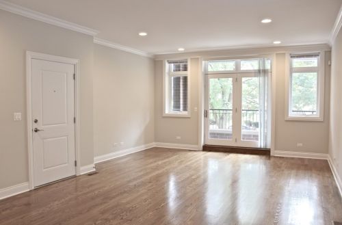 5512 Higgins Ave, Chicago, IL 60630-2111
