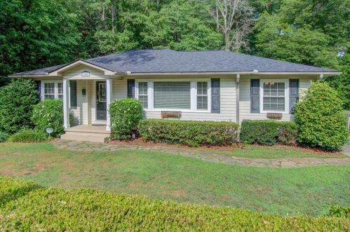 184 Rambo Pl, Marietta, GA 30064-3232