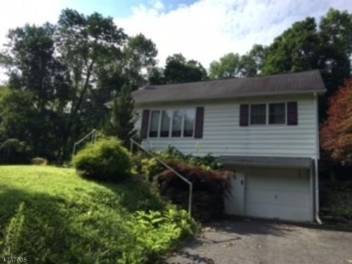 34 Maple Dr, Fredon, NJ 07860-8812