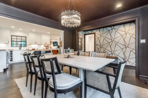 2334 Cortez Way, Atlanta GA  30319-3914 exterior