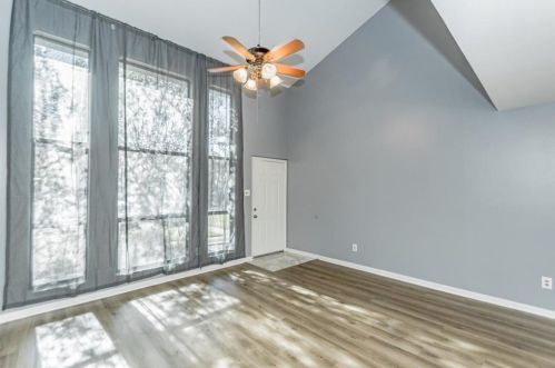 3911 Sunrise Dr, Morgans Point TX  77571-2103 exterior