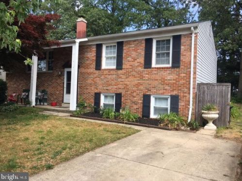 7727 Gatewood Ct, Riviera Beach, MD 21122-1816