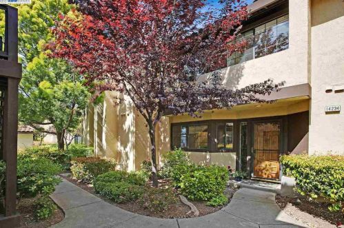 14234 Outrigger Dr, San Leandro, CA 94577-6419