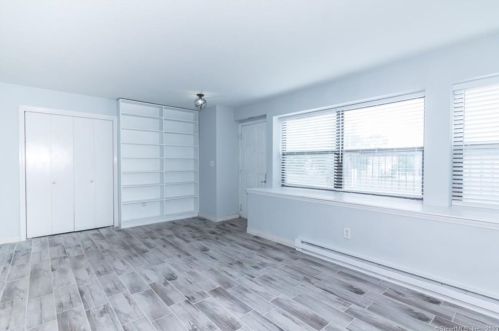 201 College St, Middletown, CT 06457-3279