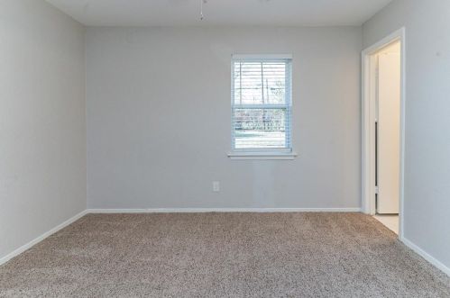 8005 Lazy Ln Rd, Fort Worth TX  76180-7161 exterior